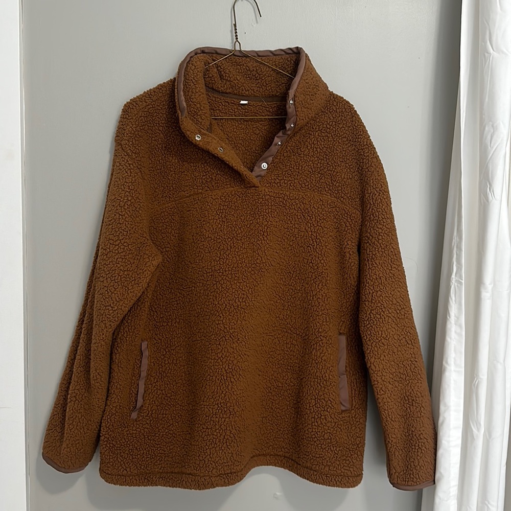 Women’s Sherpa Fleece Pullover
